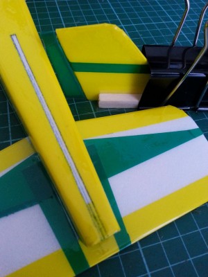 glue fin_1.jpg