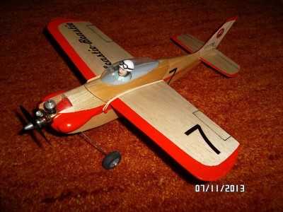Wingspan 13 inches, engime Cox TeeDee010