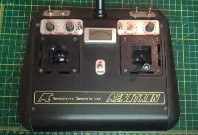 And this black one I really like. Again 4 proportional channels and this time 2 auxiliary switch channels. It has a really nifty battery meter.