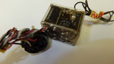 Mystery Receiver approx 25mm X 21mm X 17mm <br />Two boards stacked together.